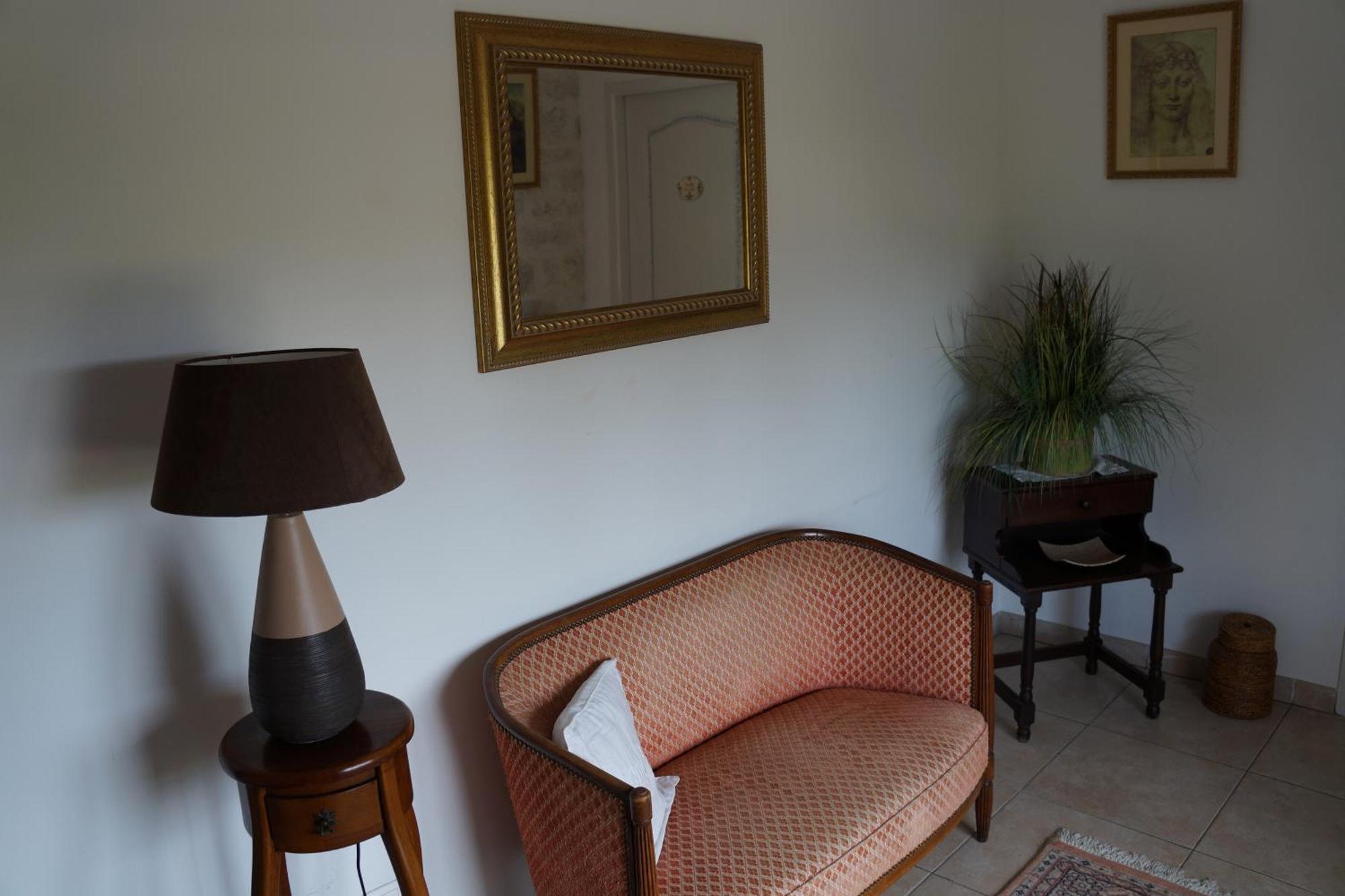 Domaine Des Chais Thénac 部屋 写真