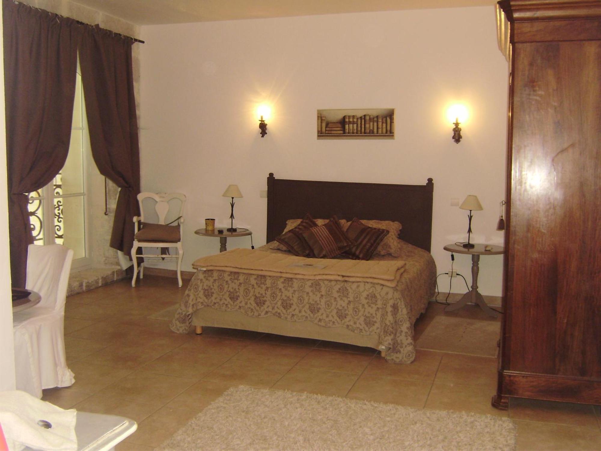 Domaine Des Chais Thénac 部屋 写真